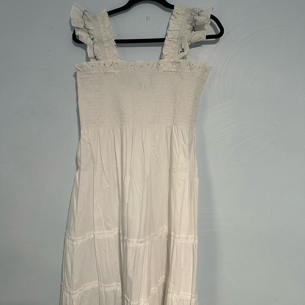 Hill House Ellie Nap Dress with Red/Green embroidery